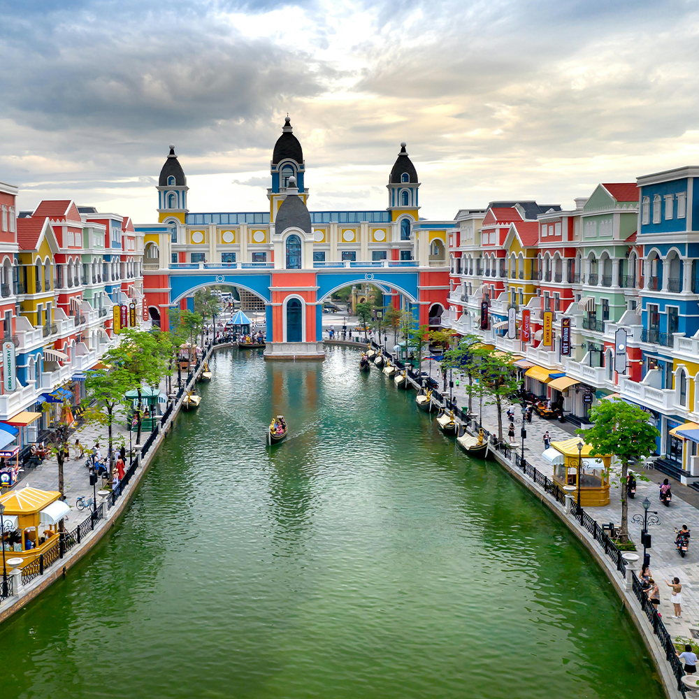 6-Day Tour To Vietnam: A Scenic & Cultural Getaway