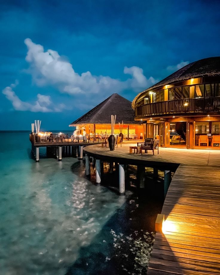5-Days Romantic Maldives Tour with Coco Bodu Hithi